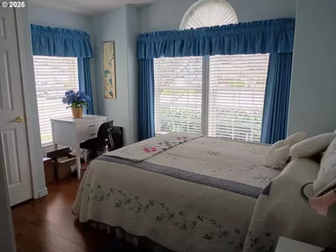 Bedroom - 2490 Blue Boy Ln, Eugene, OR 97404 photo 3 of 3