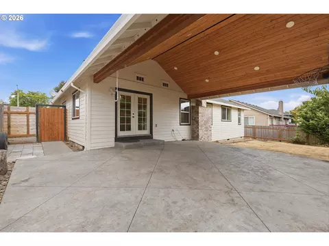 Other - 3848 SW 8th St, Gresham, OR 97030 photo 7 of 13