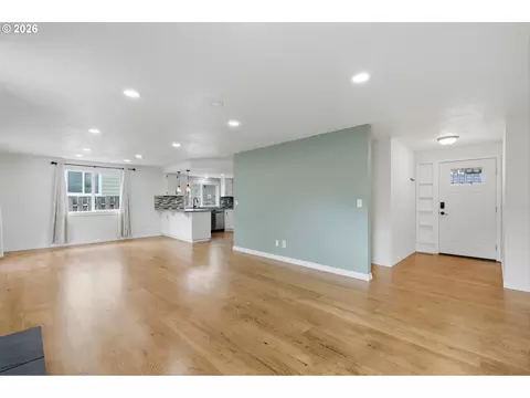 Living - 3848 SW 8th St, Gresham, OR 97030 photo 1 of 2