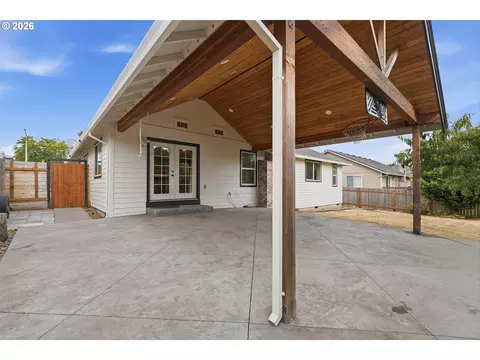 Other - 3848 SW 8th St, Gresham, OR 97030 photo 6 of 13