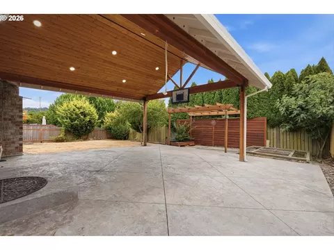 Other - 3848 SW 8th St, Gresham, OR 97030 photo 10 of 13