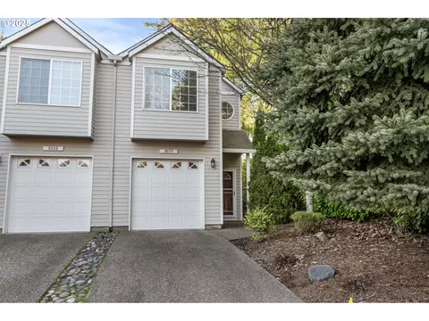 9577 SW Commons Ct, Beaverton, OR 97005