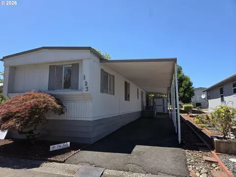 13640 SE Highway 212 #123, Clackamas, OR 97015
