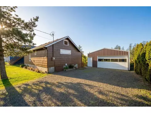 34650 2nd St, Pacific City, OR 97135