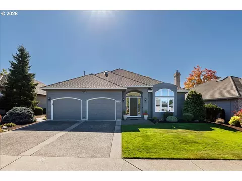 15996 NW Claremont Dr, Portland, OR 97229