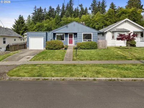 1465 3rd St, Astoria, OR 97103