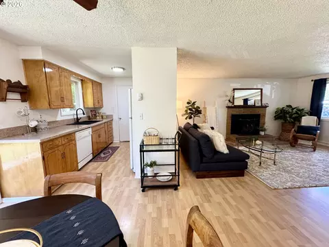Kitchen - 345 E Rosewood Ave, Eugene, OR 97404 photo 1 of 5