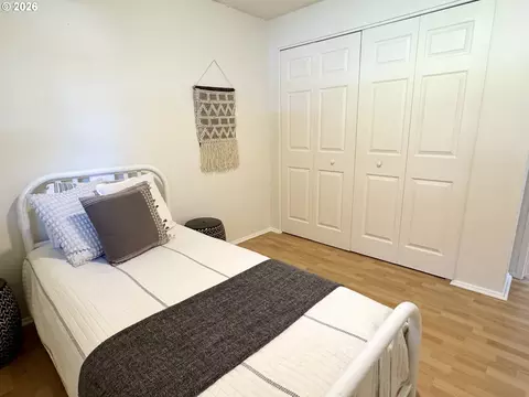 Bedroom - 345 E Rosewood Ave, Eugene, OR 97404 photo 4 of 8