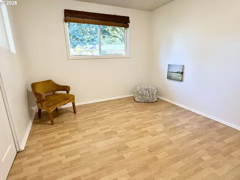 Bedroom - 345 E Rosewood Ave, Eugene, OR 97404 photo 1 of 8