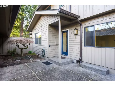 14410 SW 27th Ct, Beaverton, OR 97008