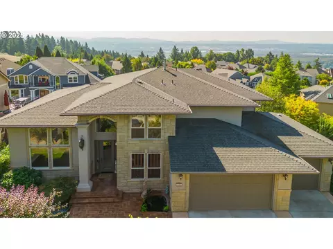 4907 NW Highpoint Dr, Camas, WA 98607