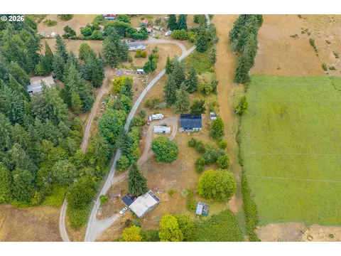 View/Area - 94708 Parsonage Ln, Broadbent, OR 97414 photo 4 of 7