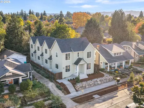 2092 N Watts St, Portland, OR 97217