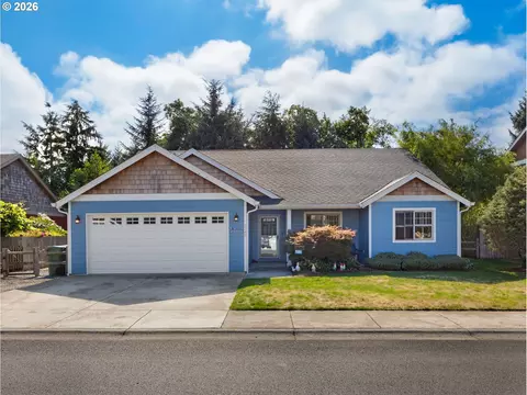 1745 W Pacific Ridge Ln, Hammond, OR 97121