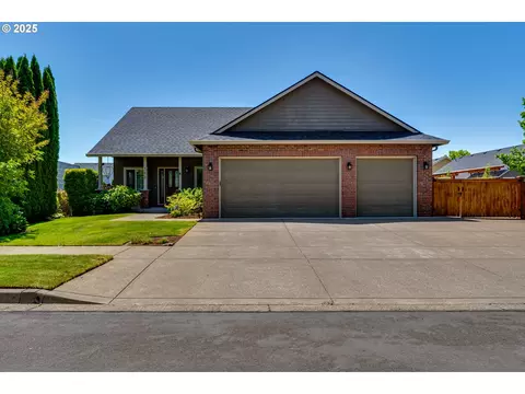 382 Naismith Blvd, Eugene, OR 97404
