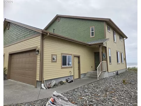 29026 Vizcaino Ct, Gold Beach, OR 97444