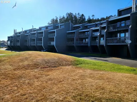 94304 Wedderburn Loop #428, Gold Beach, OR 97444
