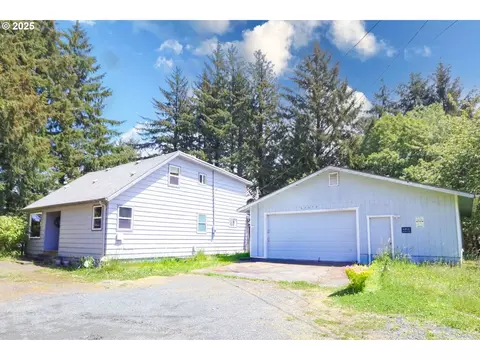 63673 Seven Devils Rd, Coos Bay, OR 97420