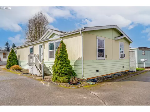1709 NE 78th St #97, Vancouver, WA 98665