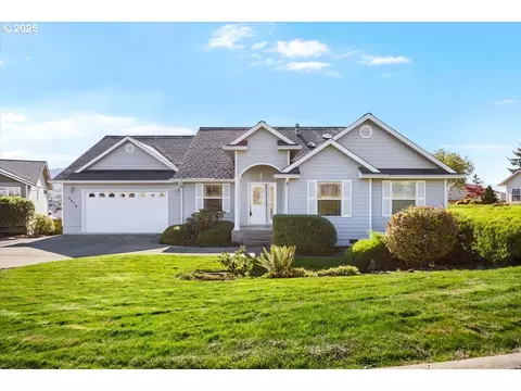 2076 Sawgrass Ct, Sutherlin, OR 97479