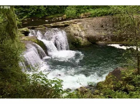 100 L-1100 Rd, Yacolt, WA 98675