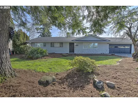 7801 NE 27th St, Vancouver, WA 98662