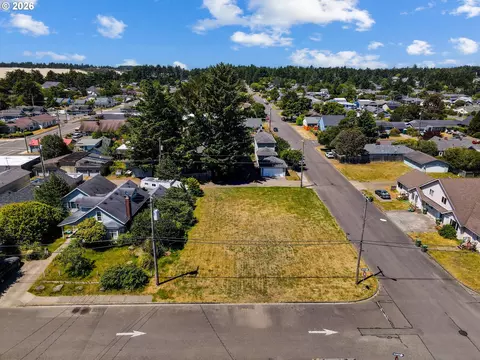 Maple, Florence, OR 97439 photo 20