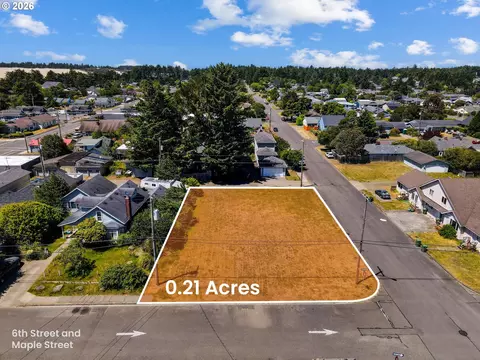 Maple, Florence, OR 97439