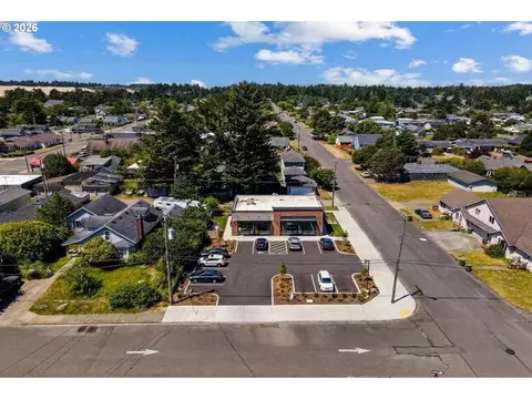 Maple, Florence, OR 97439 photo 6