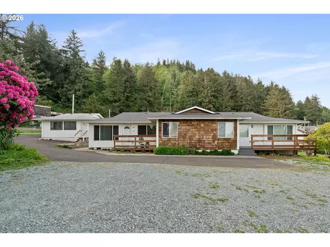 1109 Acacia Ave, Garibaldi, OR 97118