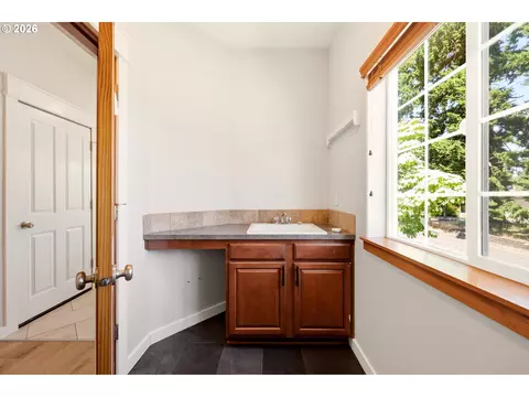 Other - 3104 SE Kingfisher Ave, Gresham, OR 97080 photo 4 of 9