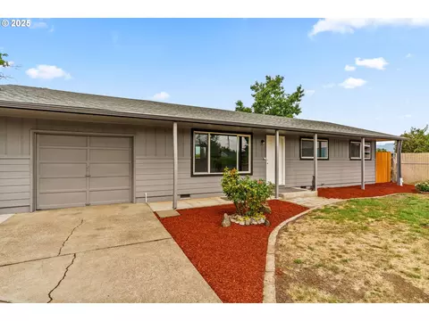 306 Broadway St, Springfield, OR 97477