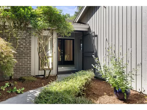 116 Touchstone Ter, Lake Oswego, OR 97035