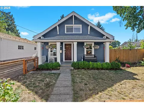 8312 SE Liebe St, Portland, OR 97266