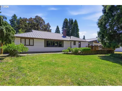 Exterior - 110 Corliss Ln, Eugene, OR 97404 photo 8 of 12