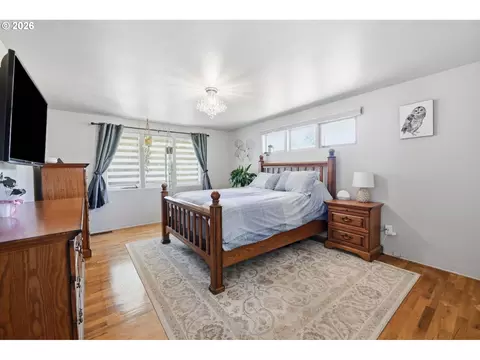 Bedroom - 110 Corliss Ln, Eugene, OR 97404 photo 1 of 5
