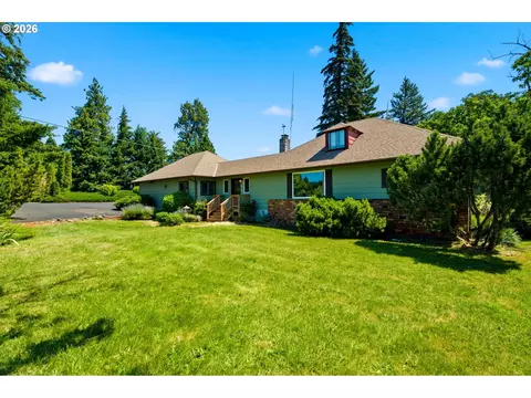 1109 Country Club Rd, Hood River, OR 97031
