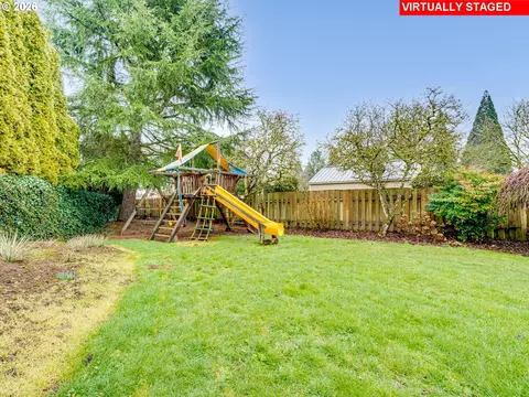Exterior - 1250 S Cedar Loop, Canby, OR 97013 photo 3 of 3