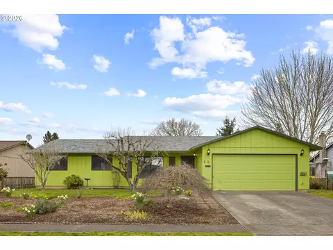 2120 S Dogwood St, Cornelius, OR 97113