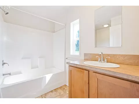 26977 Hammond Rd, Rainier, OR 97048 photo 12