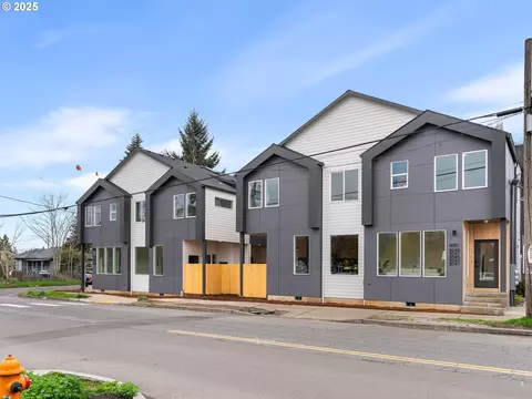 8049 SE 72nd Ave #2, Portland, OR 97206
