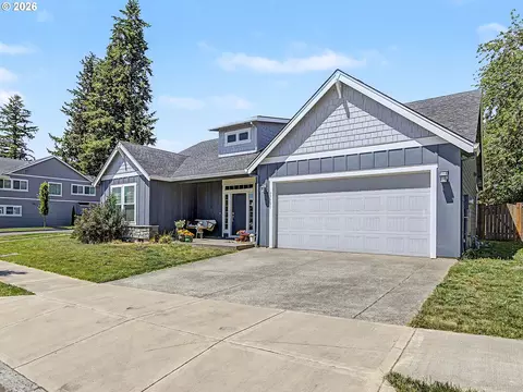 37501 Steelhead St, Sandy, OR 97055