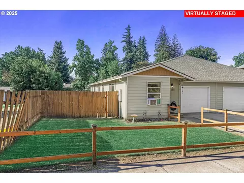 435 SW Forest Rd, Estacada, OR 97023