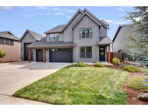 Exterior - 970 SE Darrow Rd, Estacada, OR 97023 photo 2 of 6