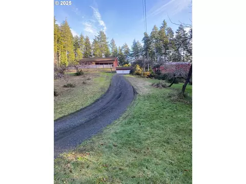 70897 Highway 101, North Bend, OR 97459