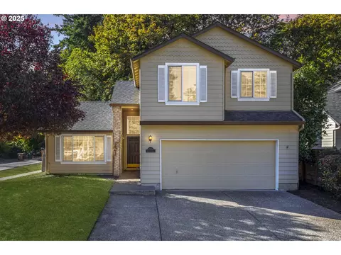 17239 Rebecca Ln, Lake Oswego, OR 97035