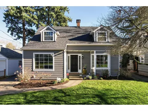 7116 SE 30th Ave, Portland, OR 97202