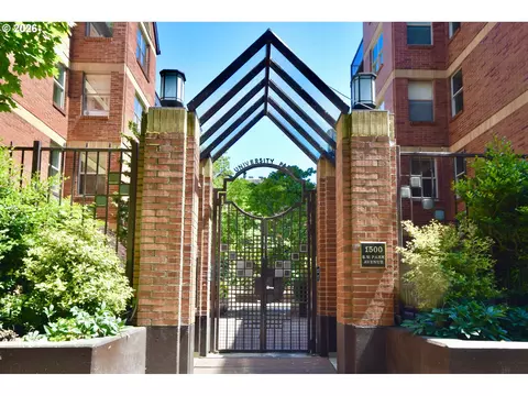 1500 SW Park Ave #206, Portland, OR 97201