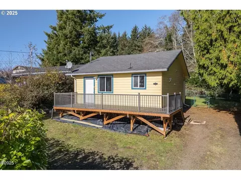 5143 NE 50th St, Neotsu, OR 97364