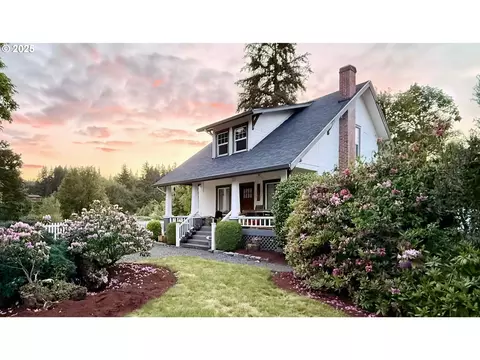 33249 SW Em Watts Rd, Scappoose, OR 97056